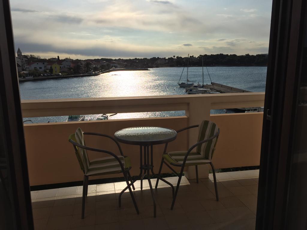 Guest House Punta Grzan Петрчане Номер фото